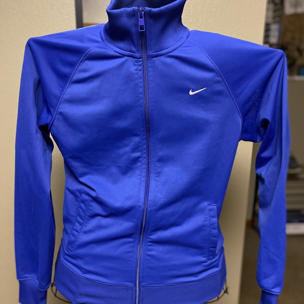 Royal blue full zip athletic top
